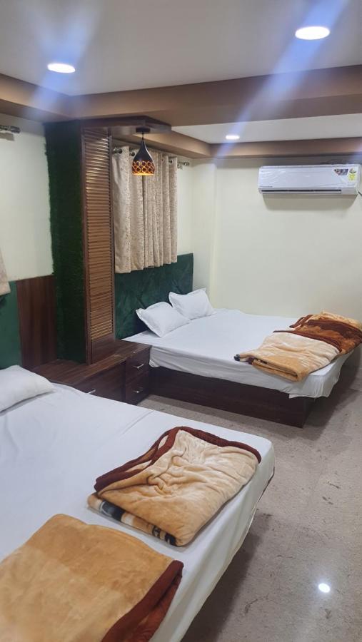 Green Leaf Hotel Ujjain Exterior foto